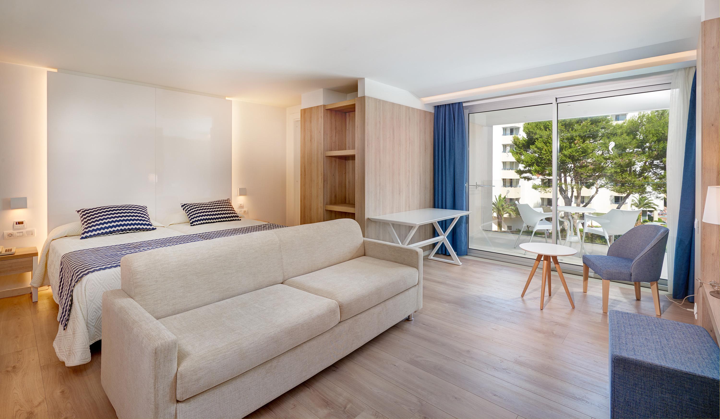 Hipotels Bahia Cala Millor - Adults Only エクステリア 写真