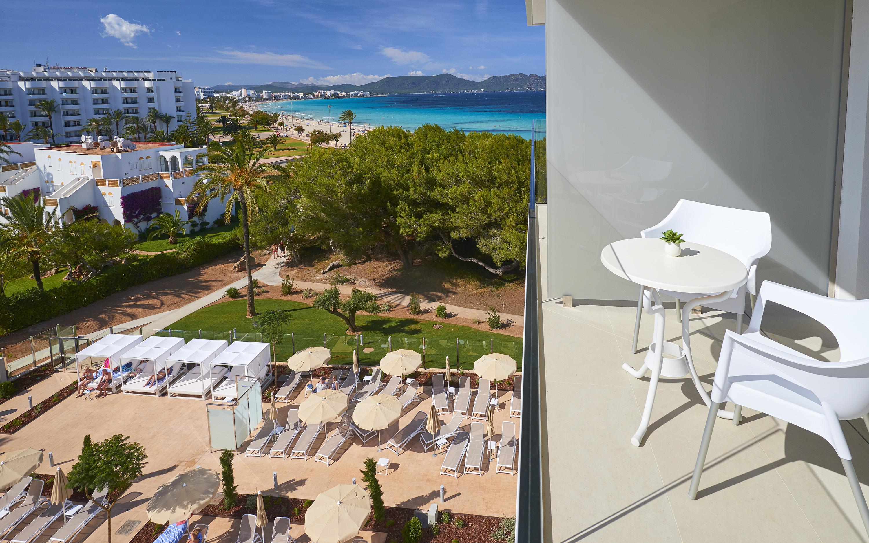 Hipotels Bahia Cala Millor - Adults Only エクステリア 写真