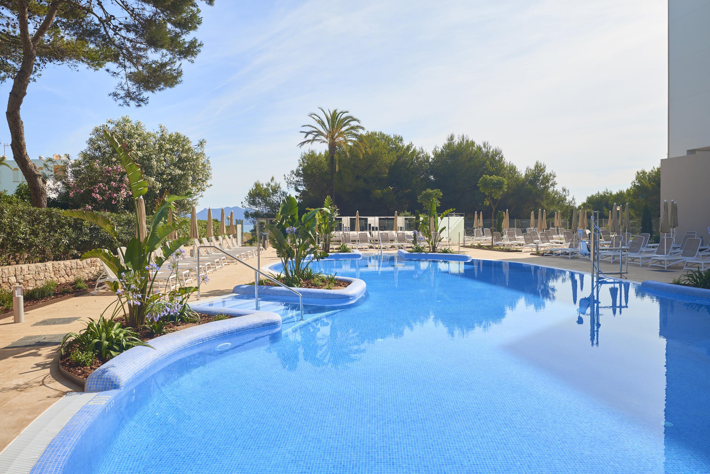 Hipotels Bahia Cala Millor - Adults Only エクステリア 写真