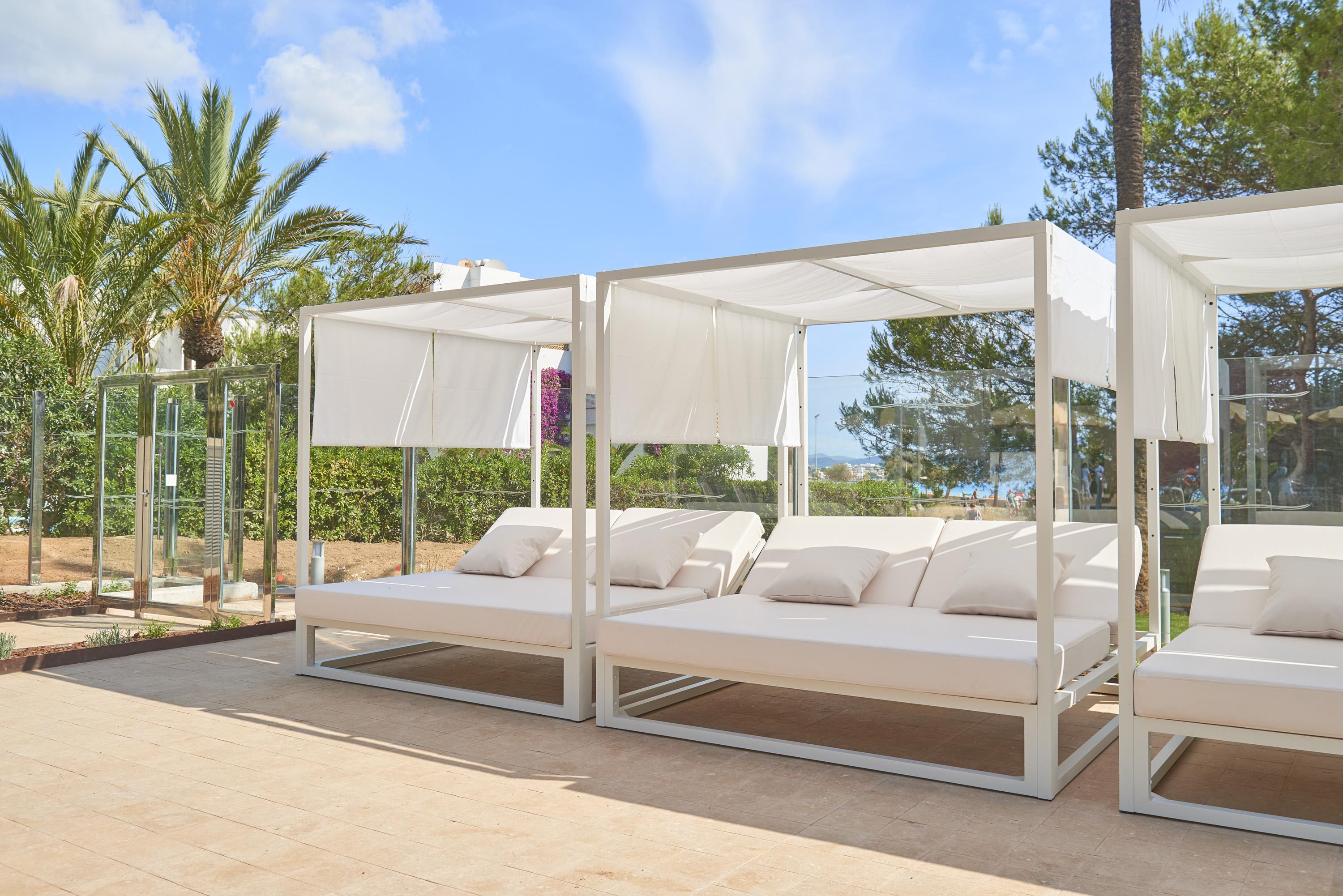 Hipotels Bahia Cala Millor - Adults Only エクステリア 写真