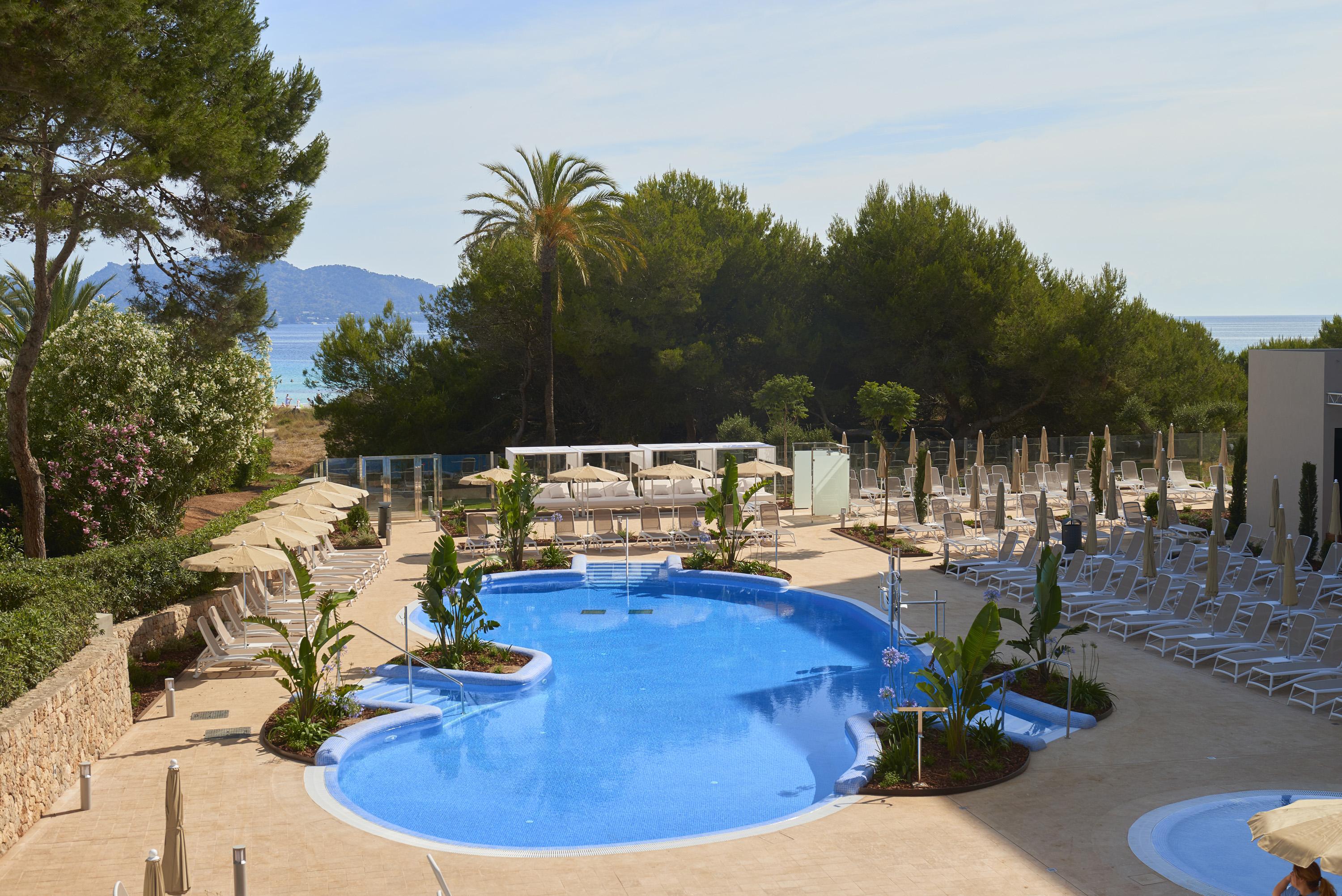 Hipotels Bahia Cala Millor - Adults Only エクステリア 写真