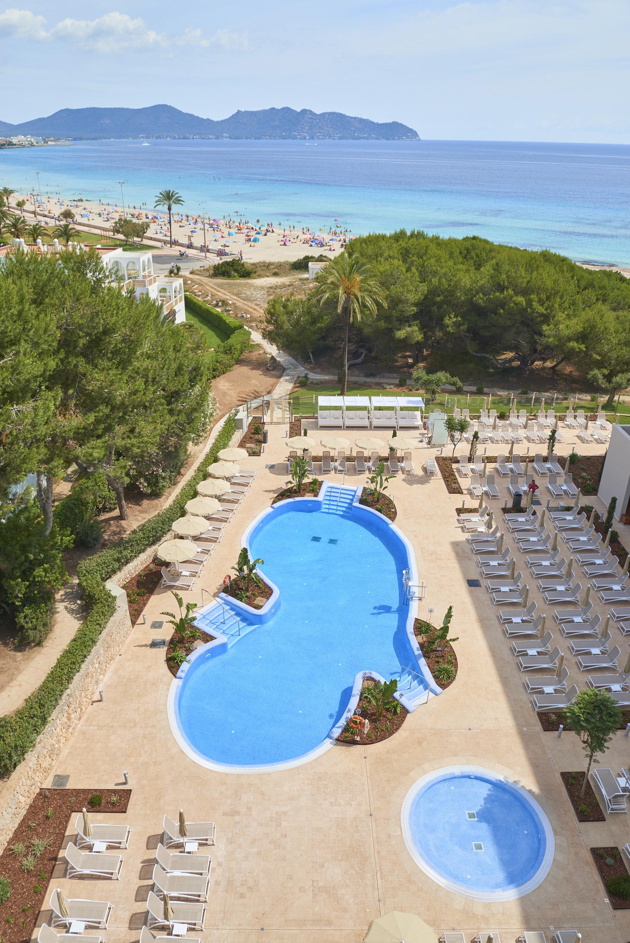 Hipotels Bahia Cala Millor - Adults Only エクステリア 写真