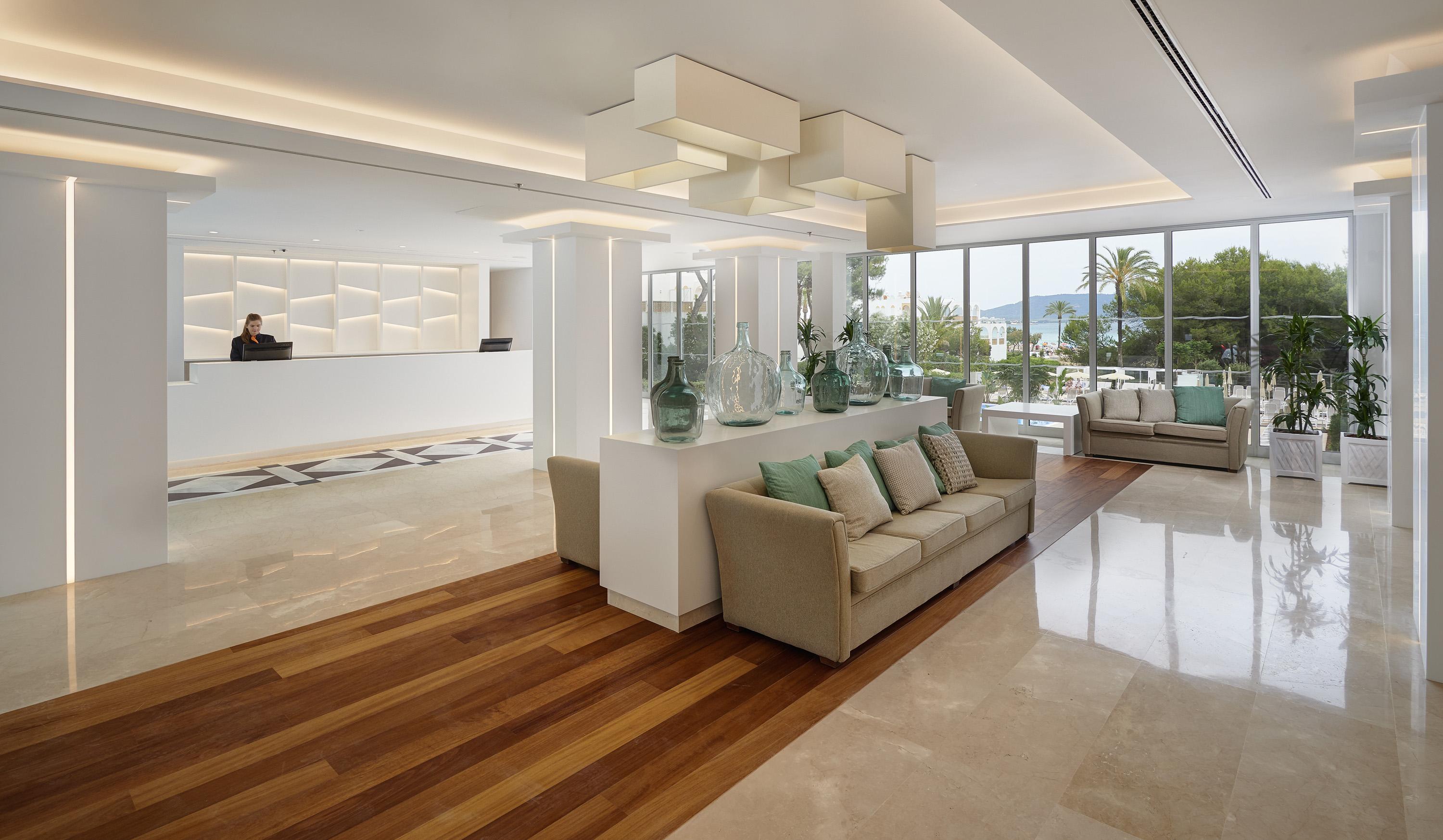 Hipotels Bahia Cala Millor - Adults Only エクステリア 写真