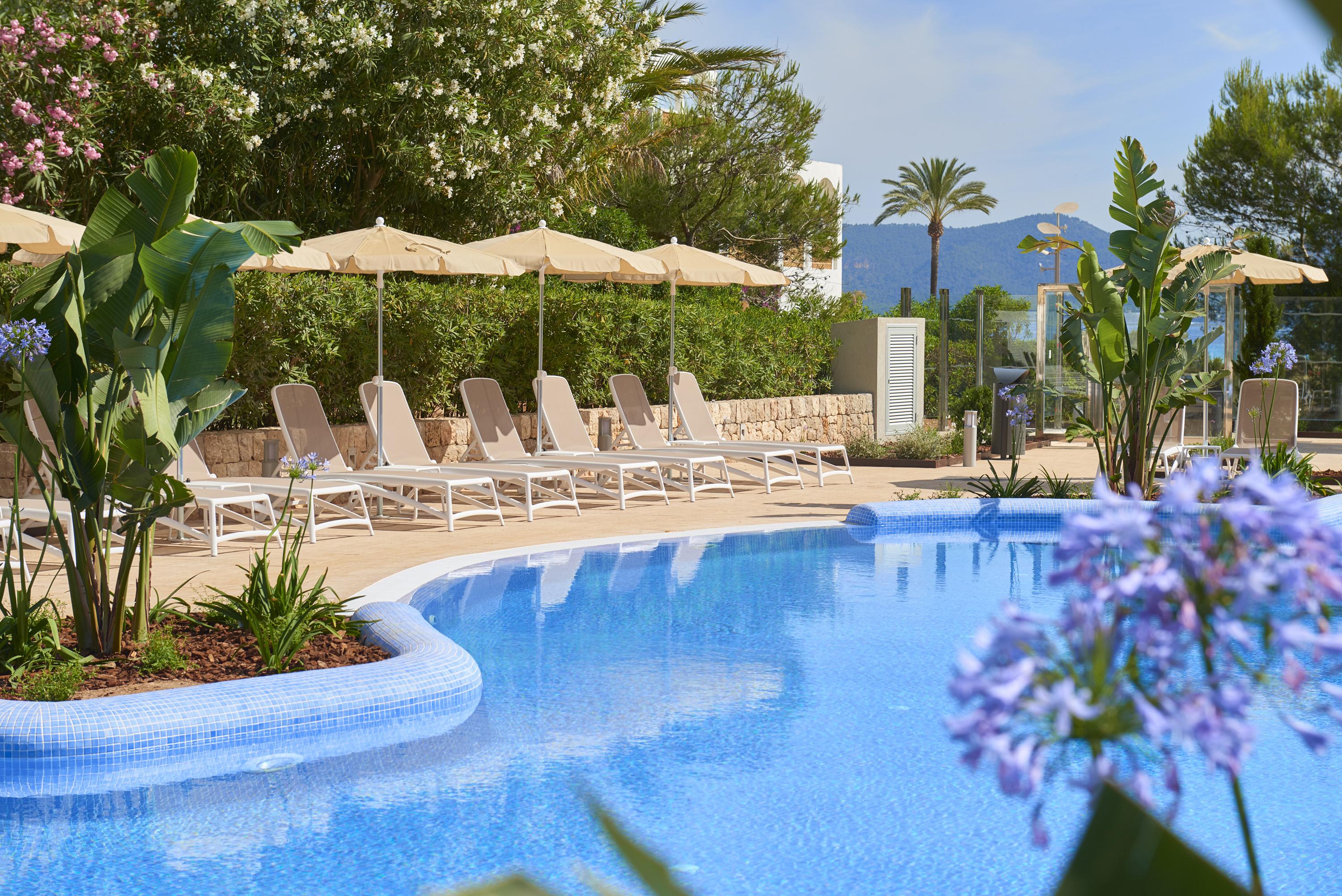 Hipotels Bahia Cala Millor - Adults Only エクステリア 写真