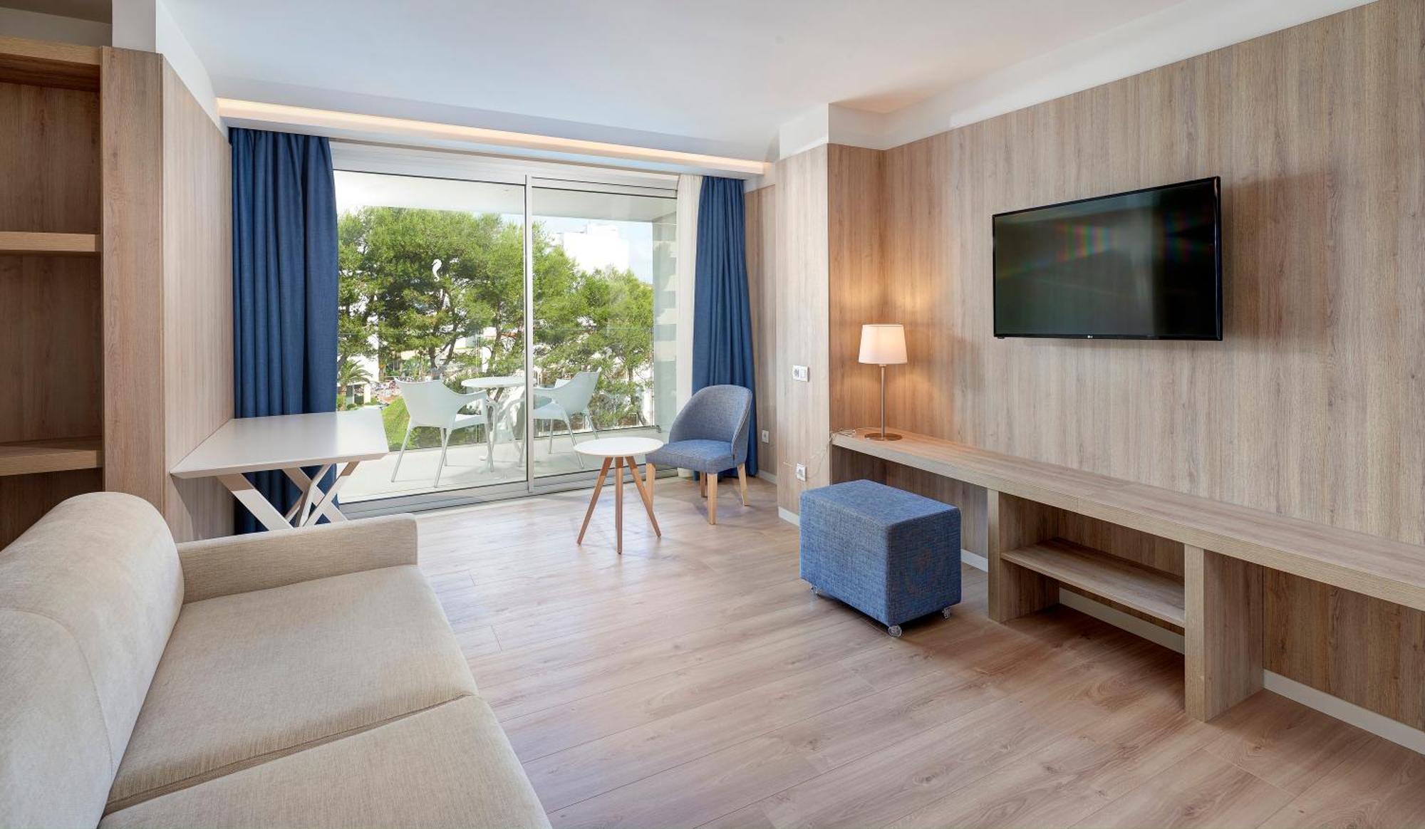 Hipotels Bahia Cala Millor - Adults Only エクステリア 写真