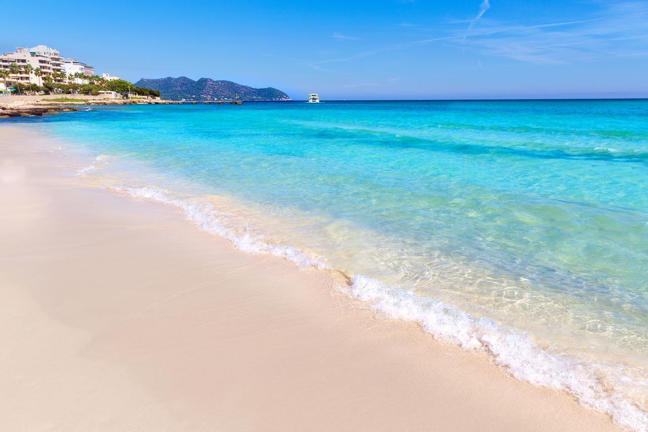 Hipotels Bahia Cala Millor - Adults Only エクステリア 写真